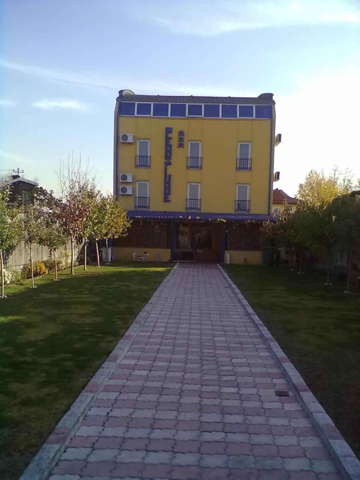 Pensiunea Raffael Otopeni Zewnętrze zdjęcie